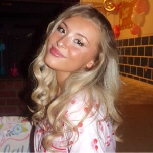 Meet your Posher, Cameron